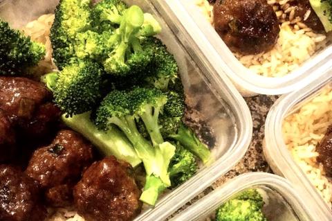 Easy Meatballs with Broccoli